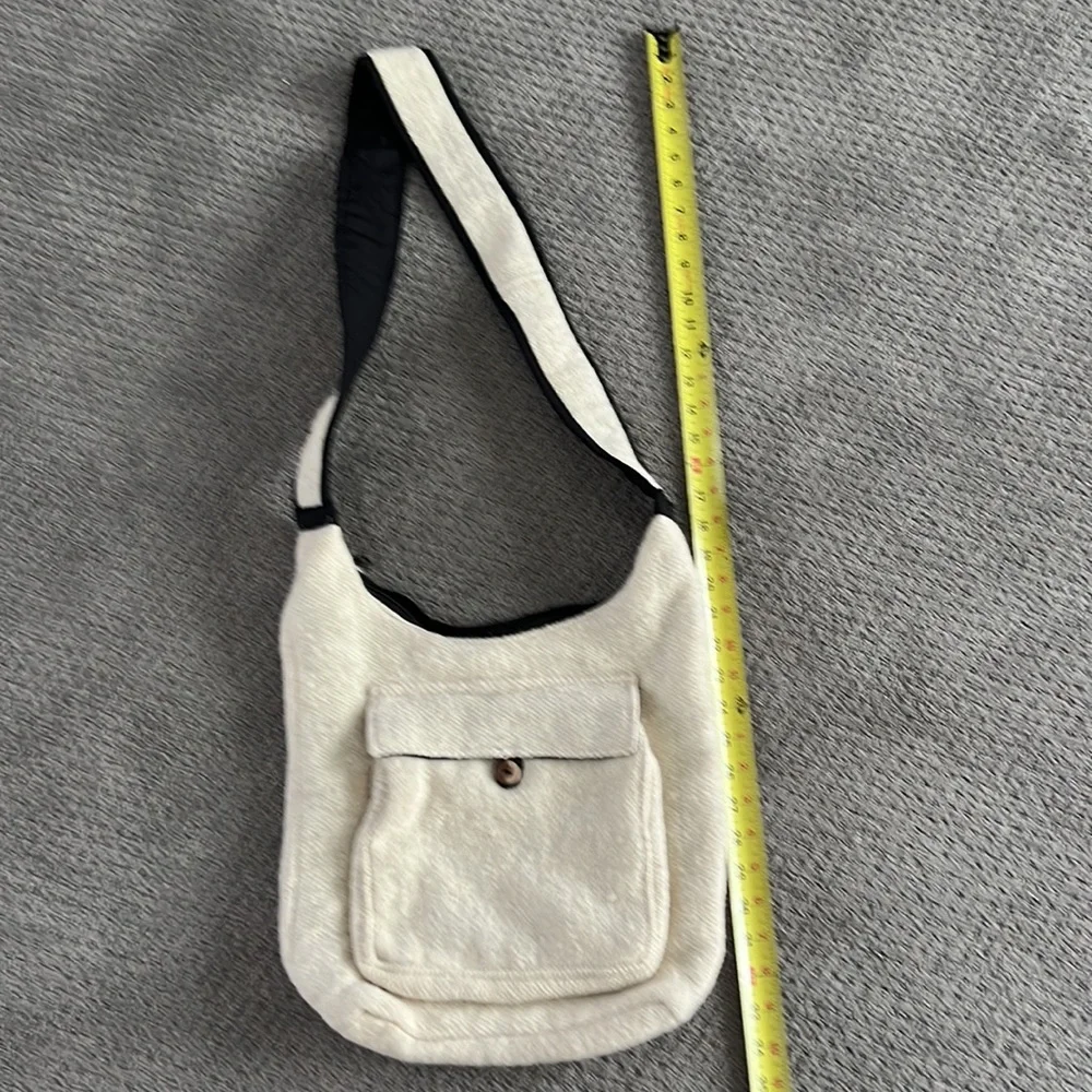 NEW 100% Wool Small Crossbody Messenger Bag - Picture 5 of 9